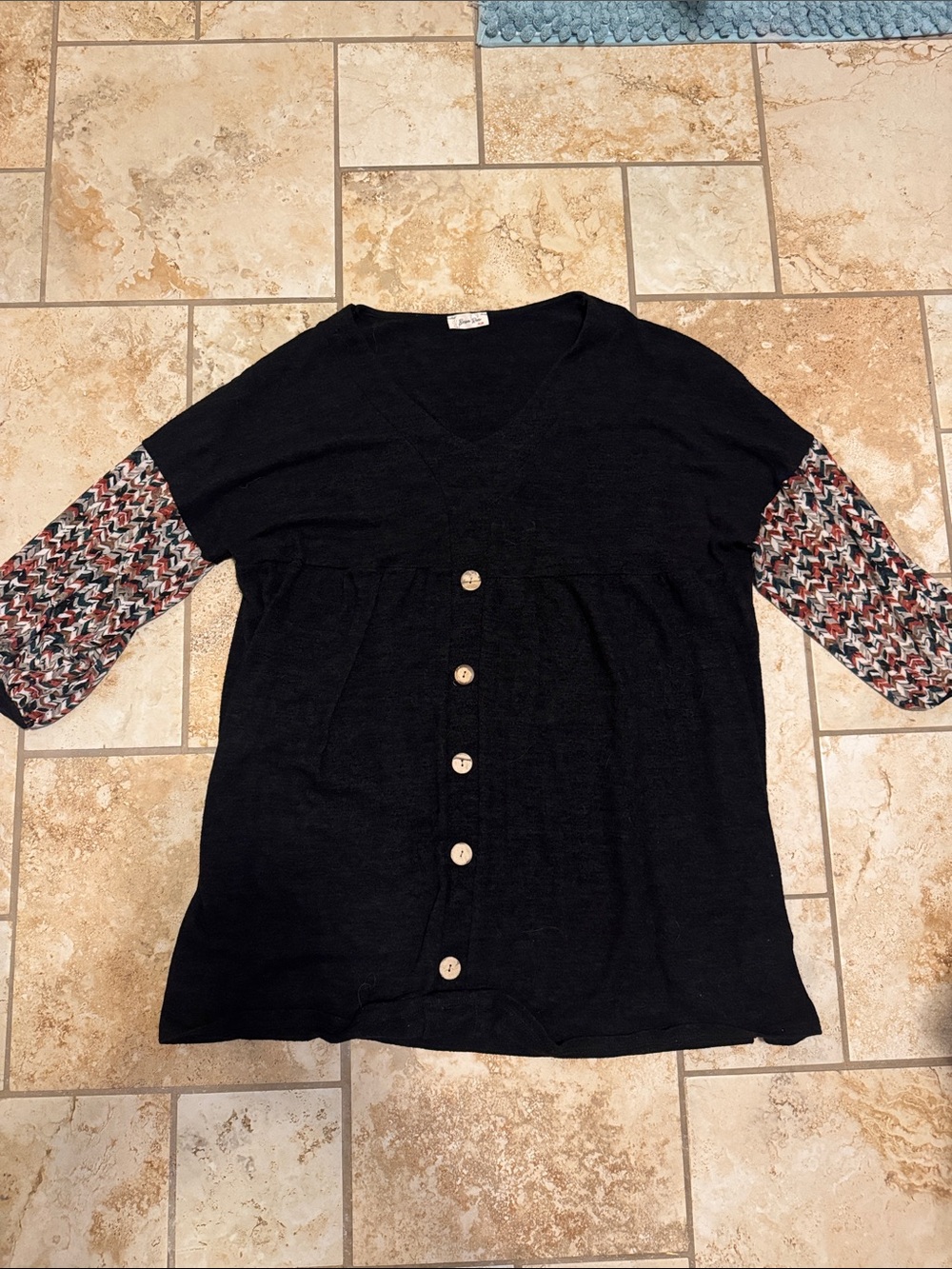 Women's Black Button-Front V-Neck Tunic with Patterned Sleeves